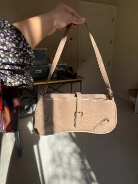 Forever 21 Taupe Croc Embossed Shoulder Bag Buckle Detail Gold Hardware NEW